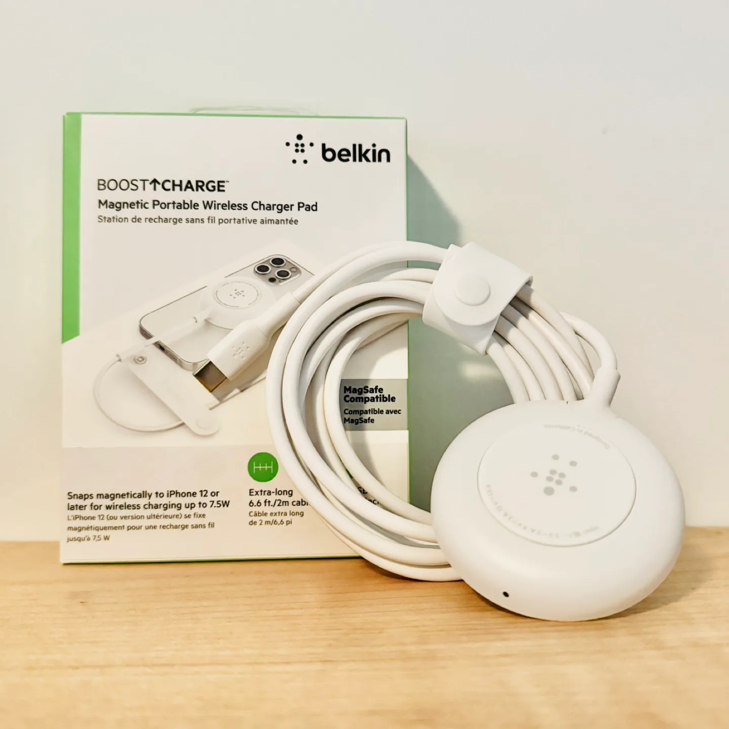 Belkin Boost Charge MagSafe Puck - Brand New image indicator(2)