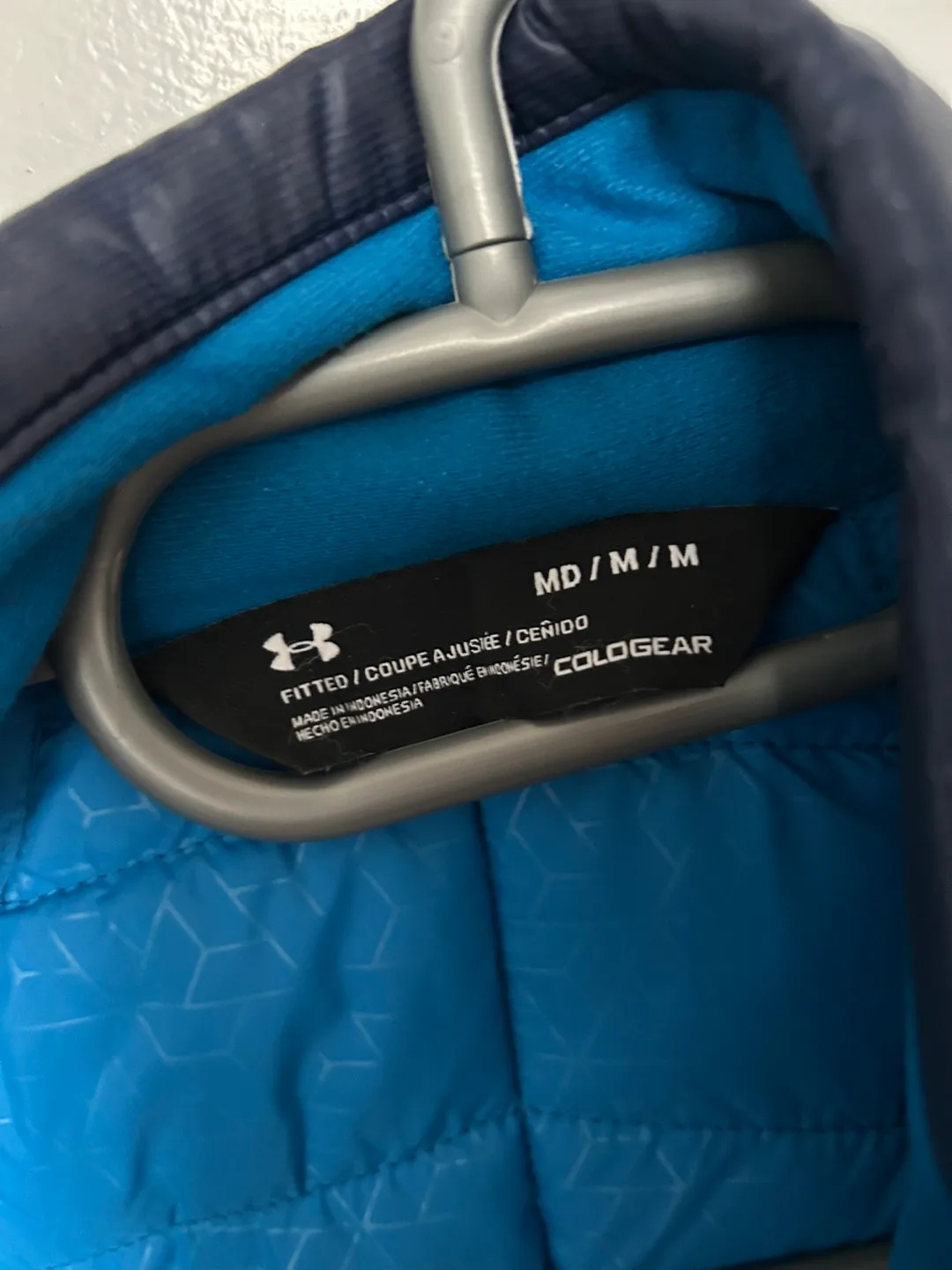 Under Armour Men's Size Medium Colorgear Insulated Jacket image indicator(2)