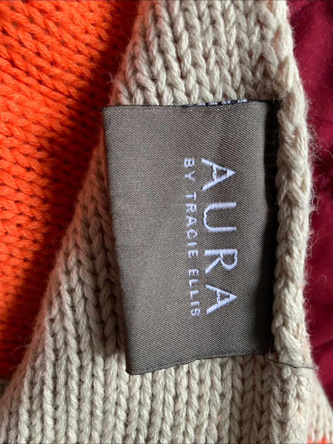 Hudson’s Bay Aura by Tracie Ellis Knit Throw Blanket image indicator(3)