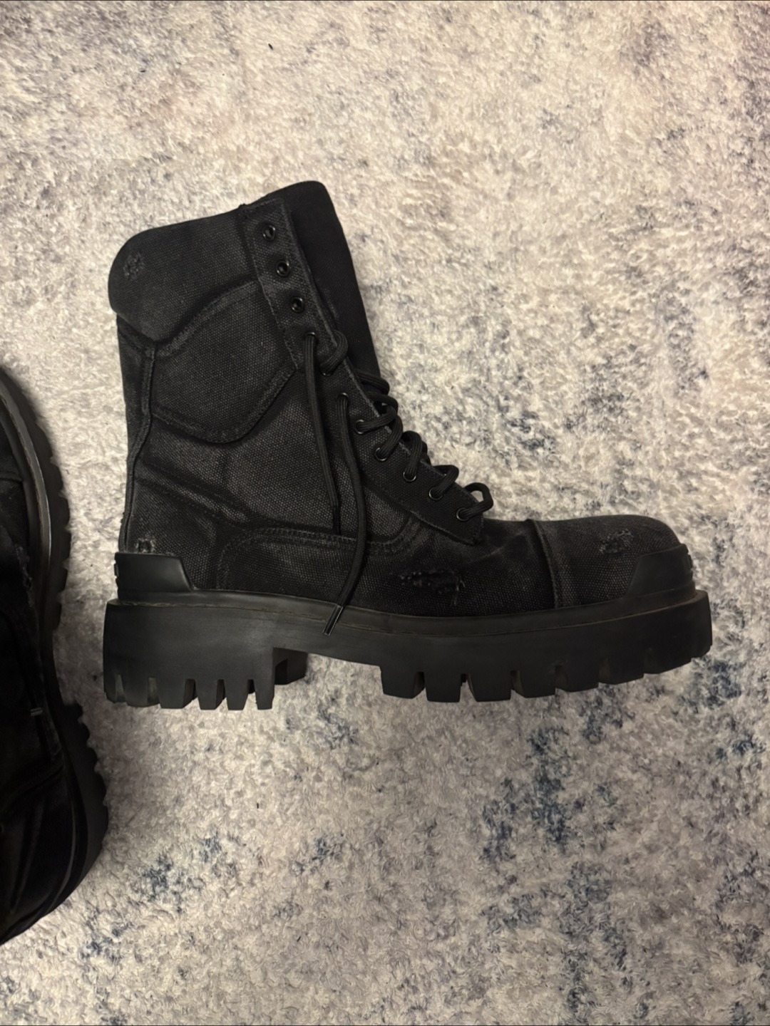 balenciaga strike boots - photo 2