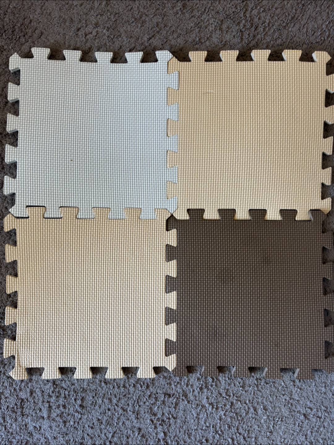 Interlocking Foam Play Mat Tiles - 38 pieces