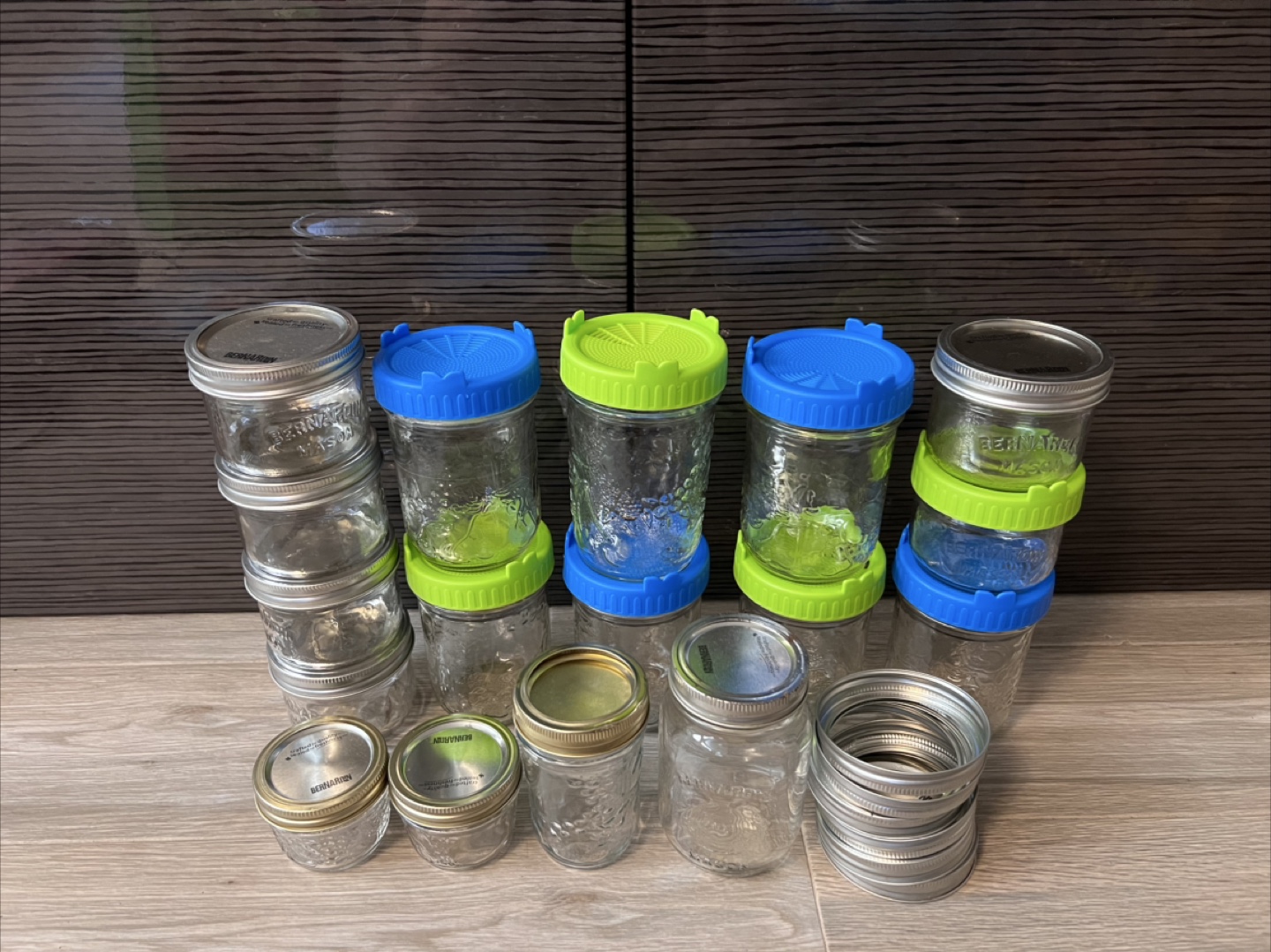 Bulk Lot of Ball Mason Jars with Lids
