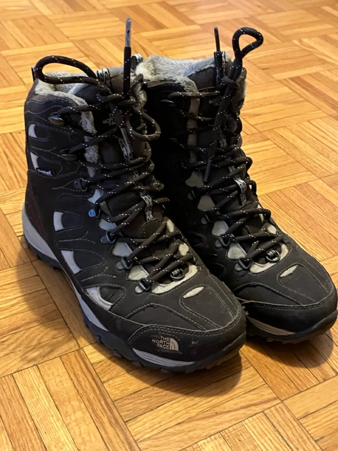 The North Face Women's Brown Winter Boots thumbnail