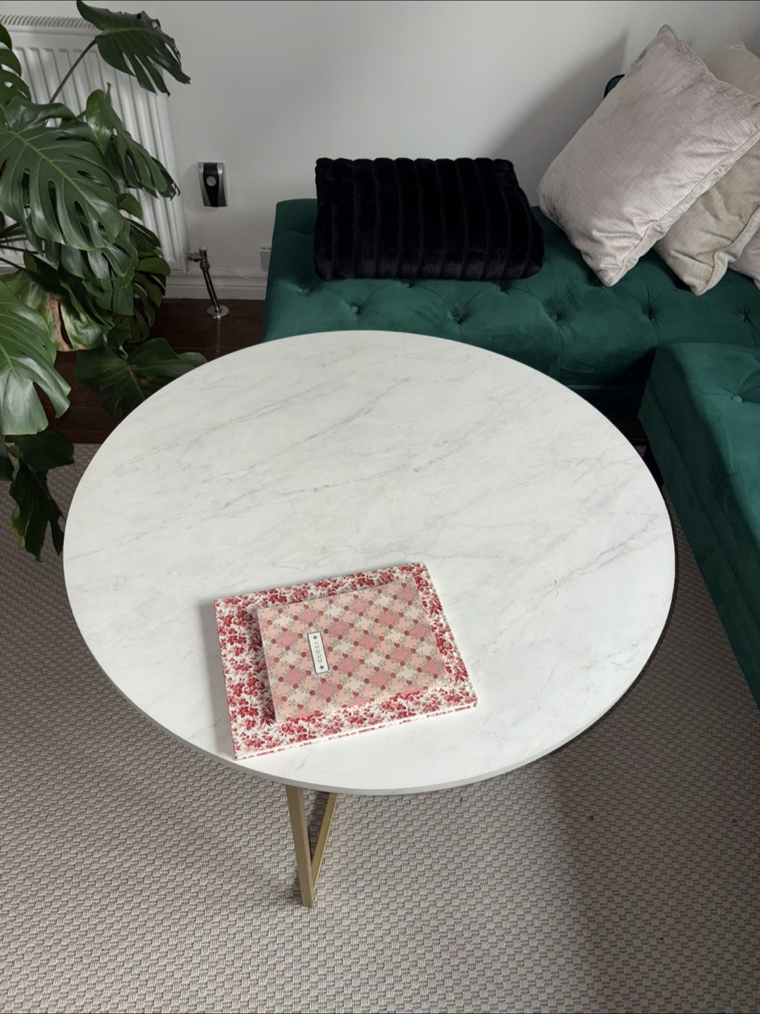 Set of Two Round Marble-Top Side Tables with Gold Metal Frame