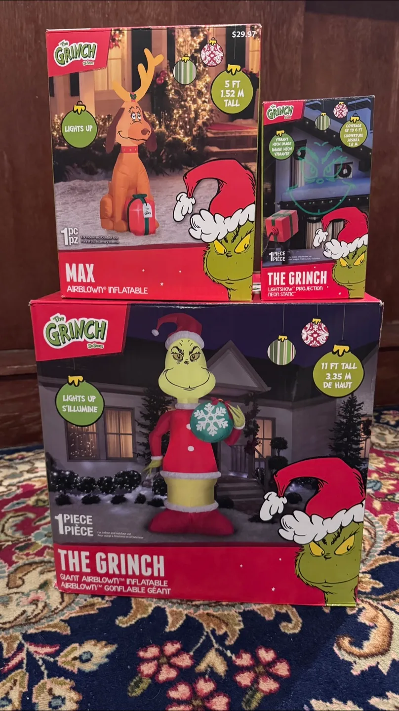 The Grinch Inflatable Christmas Decorations Set thumbnail