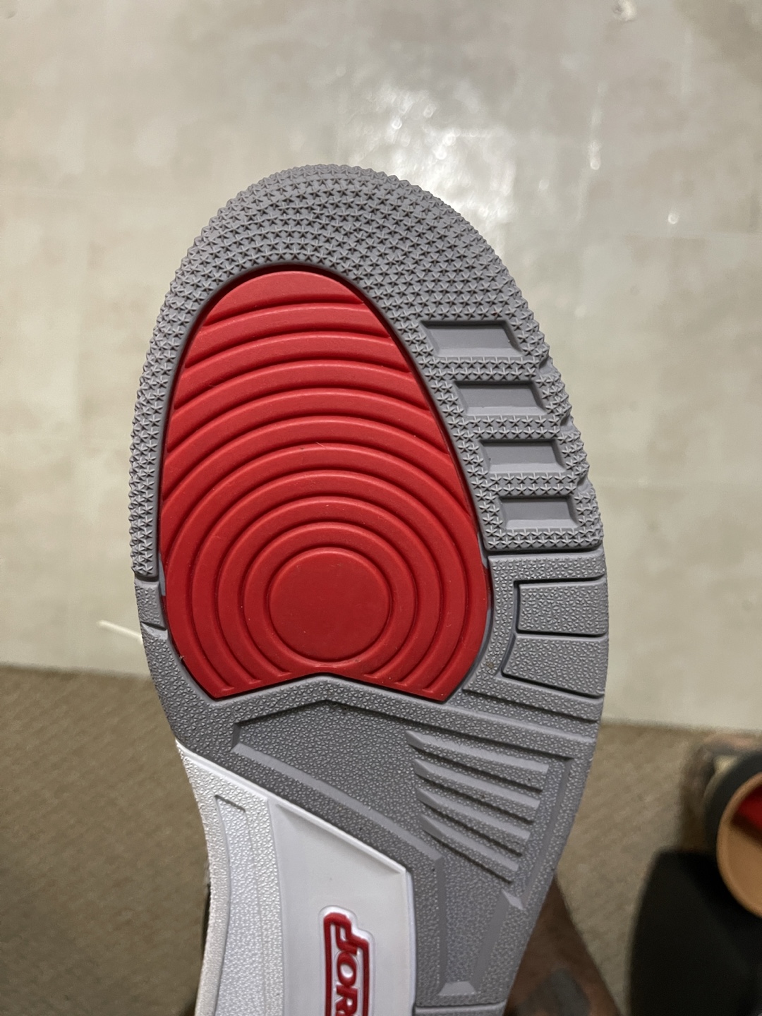 Air Jordan 3 Retro SE 'White Cement' Men's Shoes - photo 2