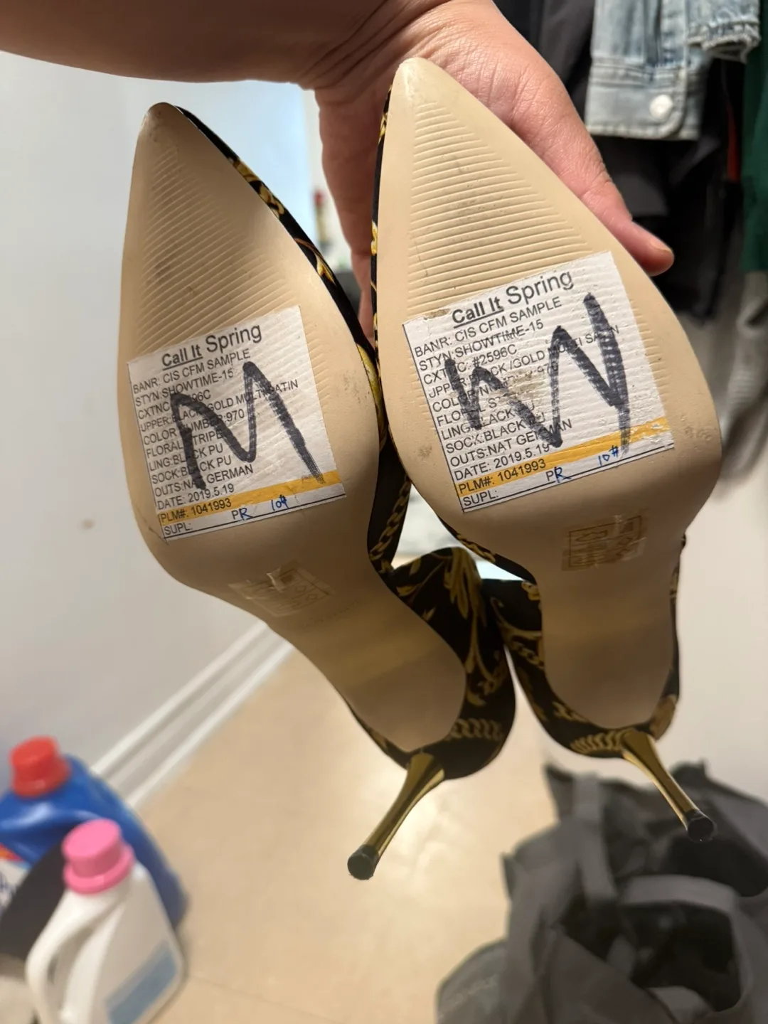 Call It Spring Vegan Black and Gold Heels🧡 image indicator(3)