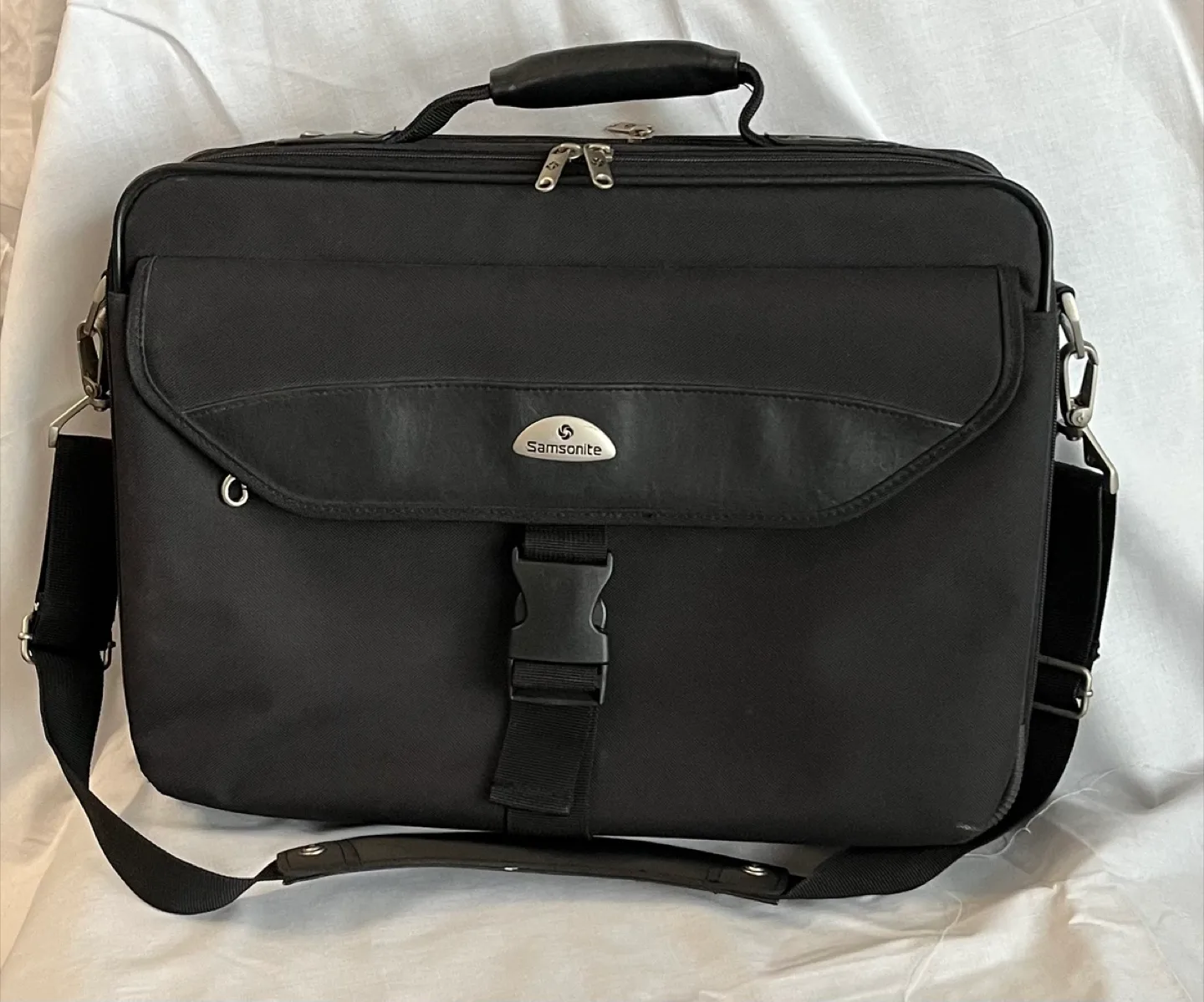 Samsonite Black Laptop Briefcase thumbnail