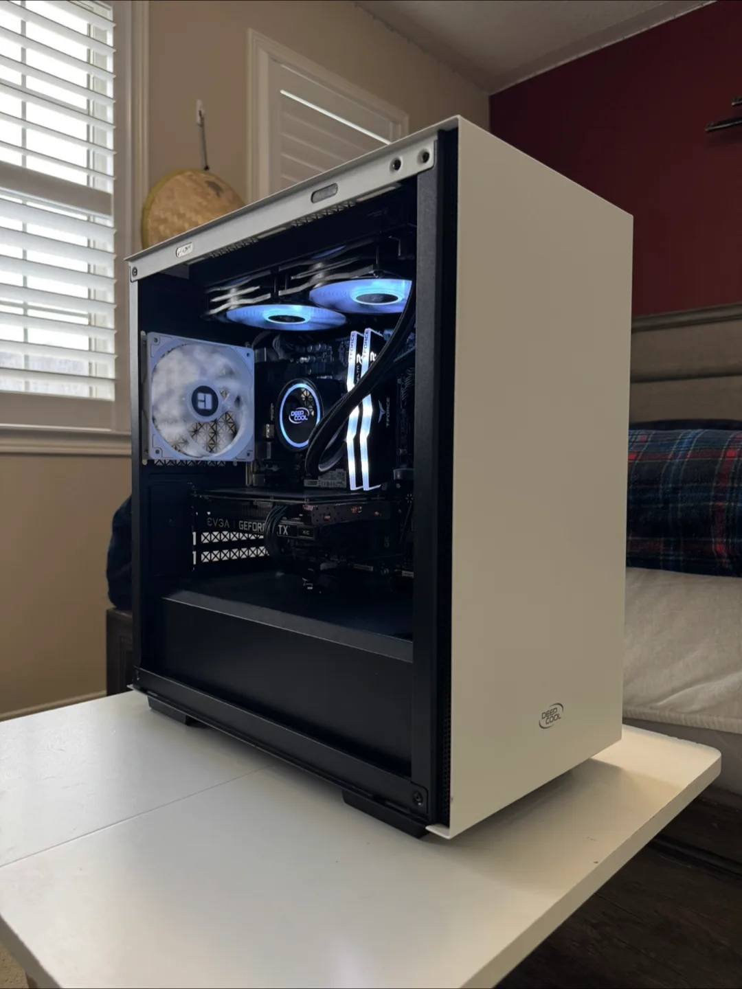 Gaming Pc (i5 10400F + RTX 3060 12gb + 16gb ddr4) image indicator(7)