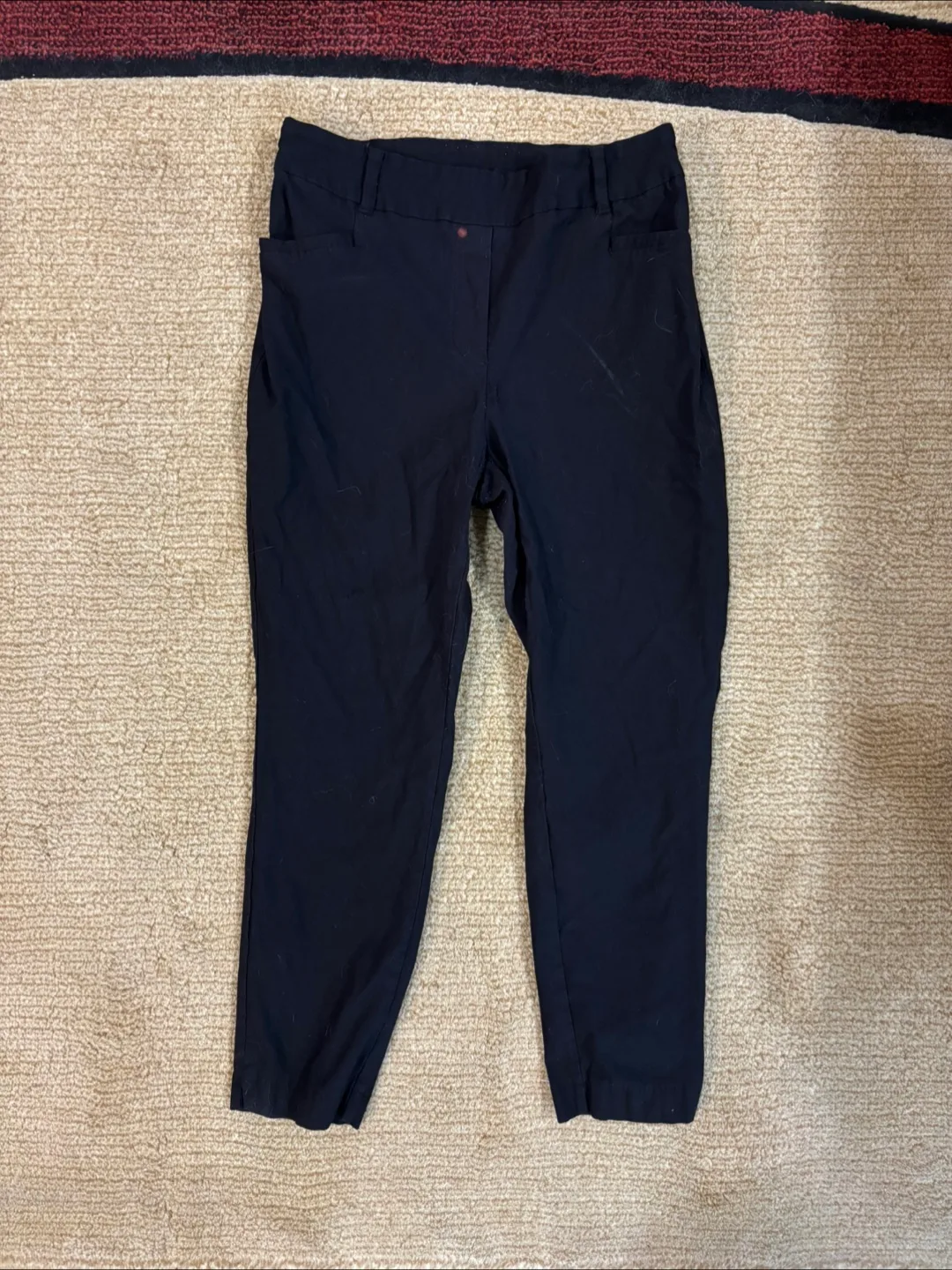 Women's Black Pull-On Ankle Pants thumbnail
