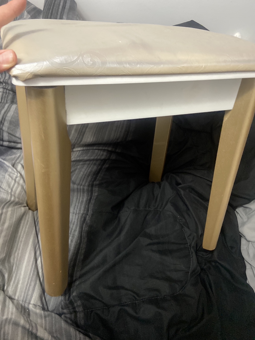 Vanity Stool - photo 2