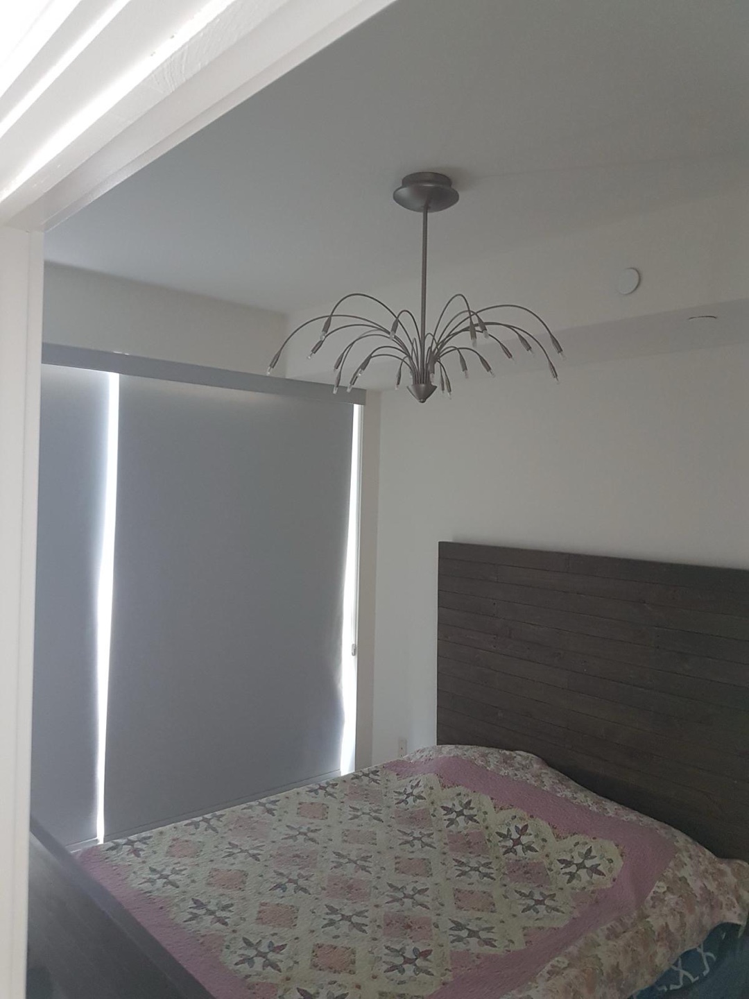 Structube Hamburg Queen Bed Frame