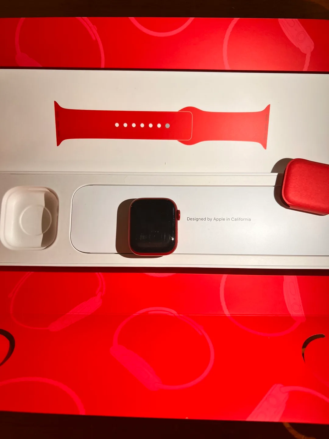 Apple Watch Series 7 (41mm) - Red Case with Red Sport Band - New image indicator(3)