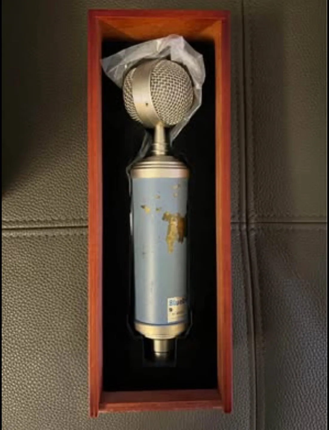 Blue Microphones Bottle Rocket Stage One Studio Microphone image indicator(5)