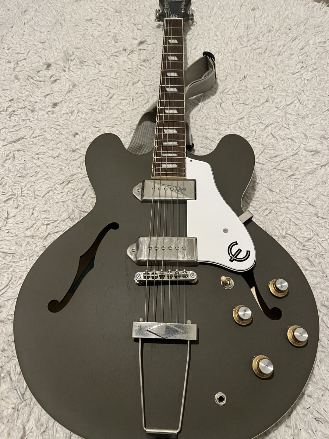 Epiphone Dot Semi-Hollow Guitar