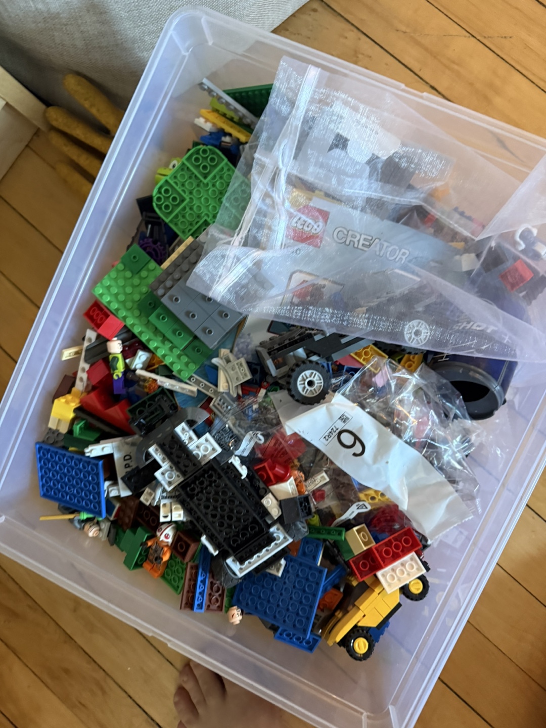 LEGO Lot - Bulk LEGOs and Sets