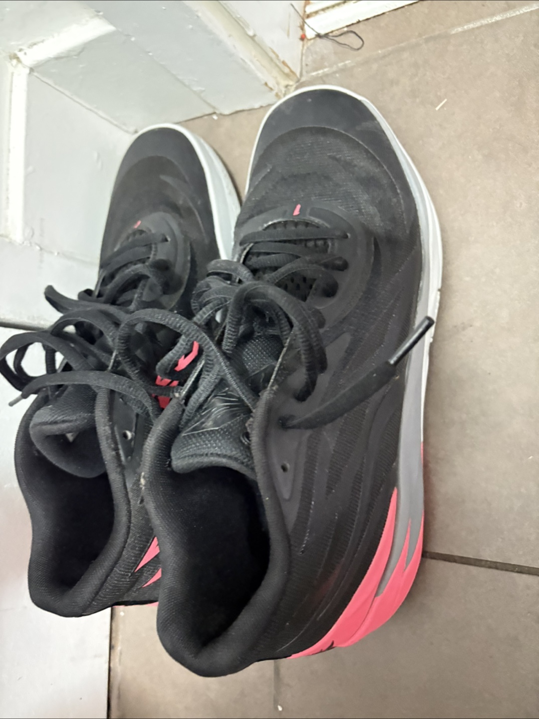 Puma Men's Basketball Shoes - Size 10.5