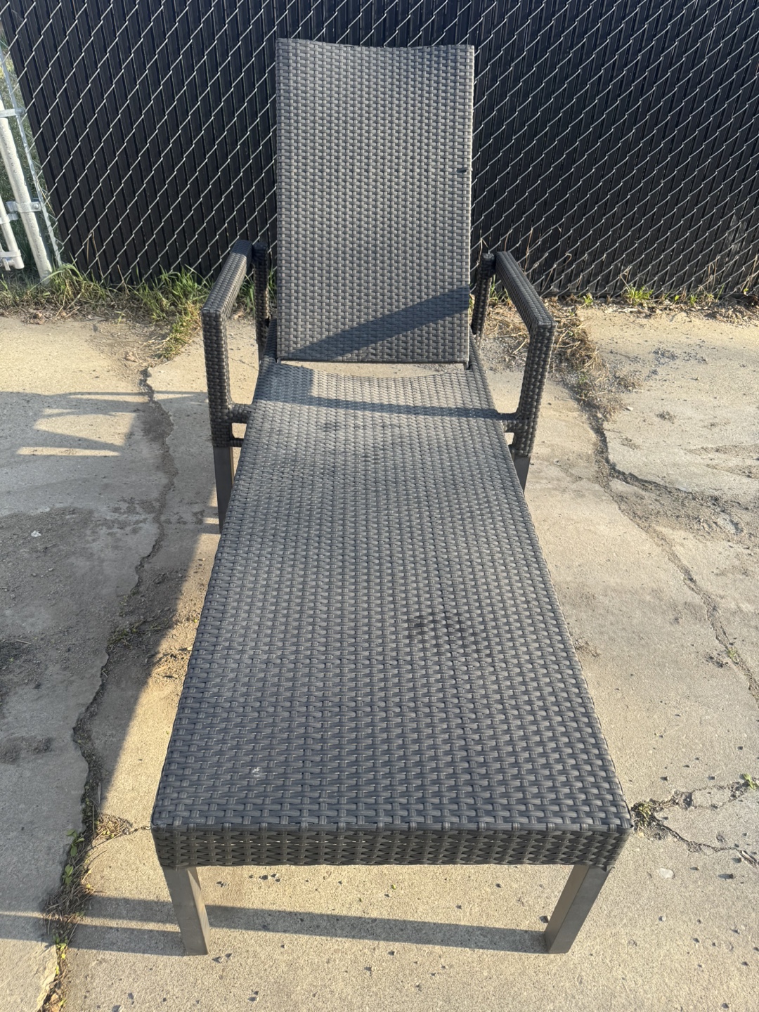 Outdoor Wicker Chaise Lounge