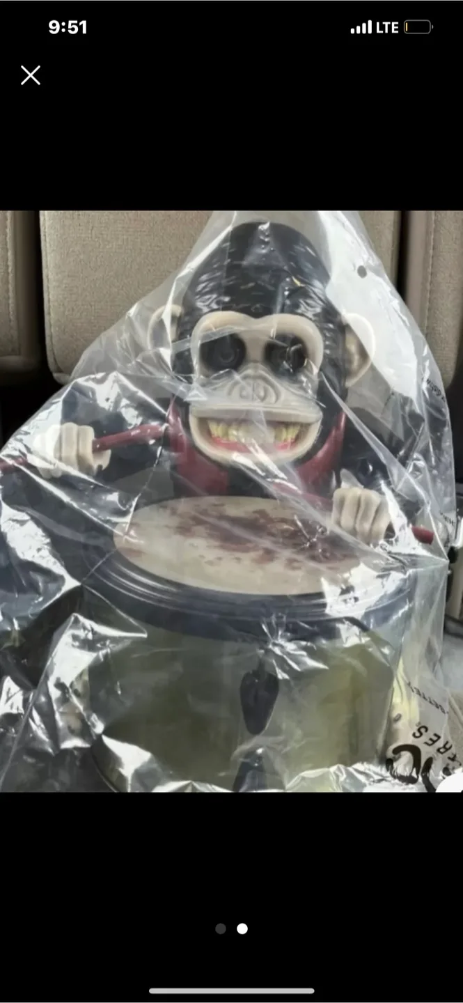 AMC “The Monkey” popcorn bin image indicator(2)