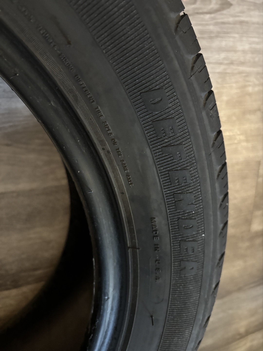 Four Michelin Premier LTX 225/55R17 97H tires - photo 3