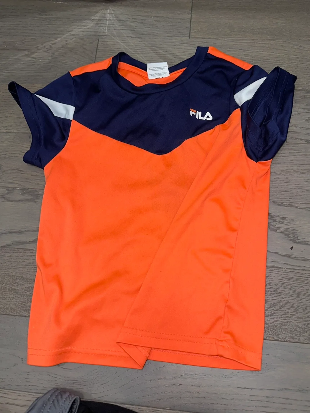 Kids' clothing bundle: shorts and shirt image indicator(6)