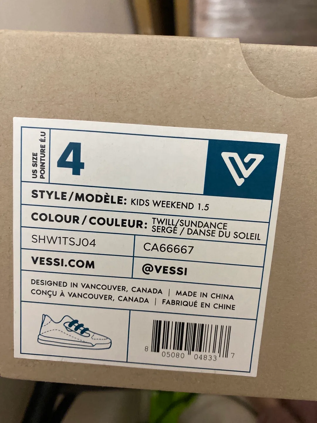 Vessi Kids Sneakers (waterproof)- Size 4 image indicator(4)