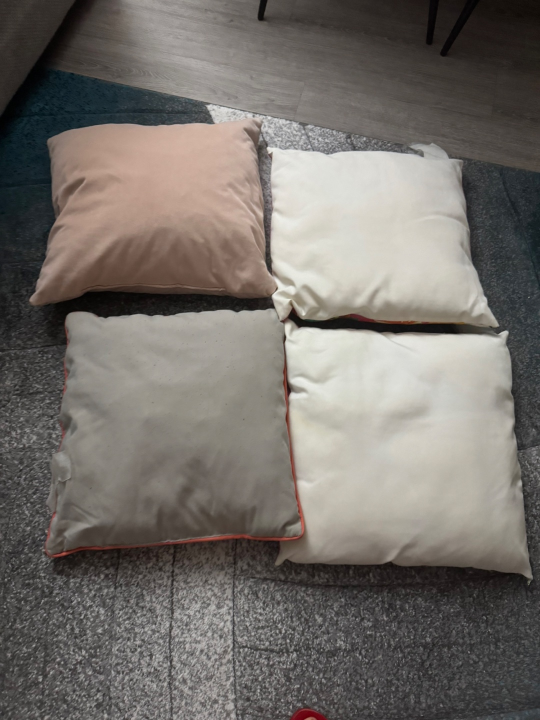 Decorative cushions - photo 2