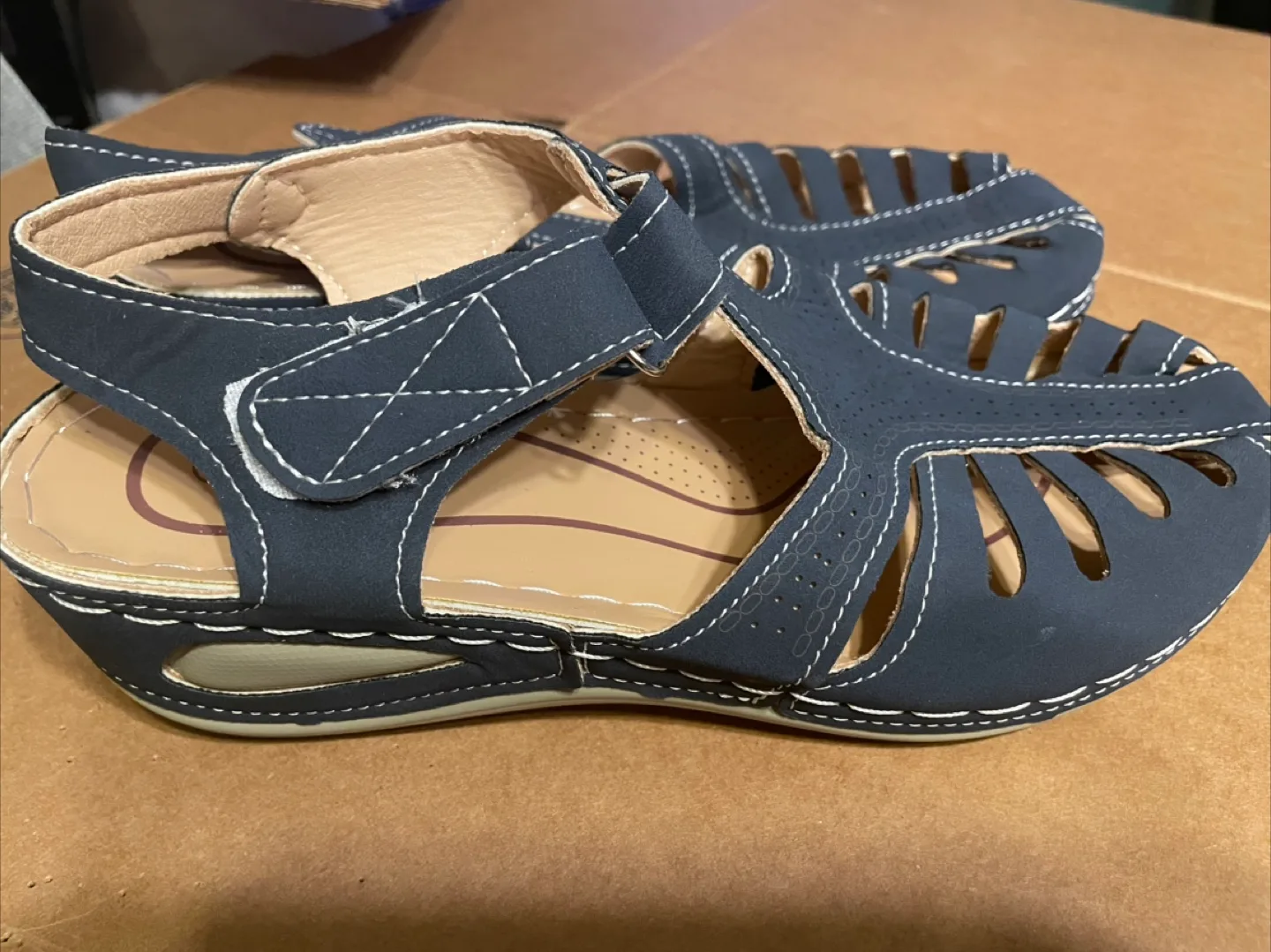 New Summer Women Open Toe Sandals Vintage Leather Casual Female image indicator(2)