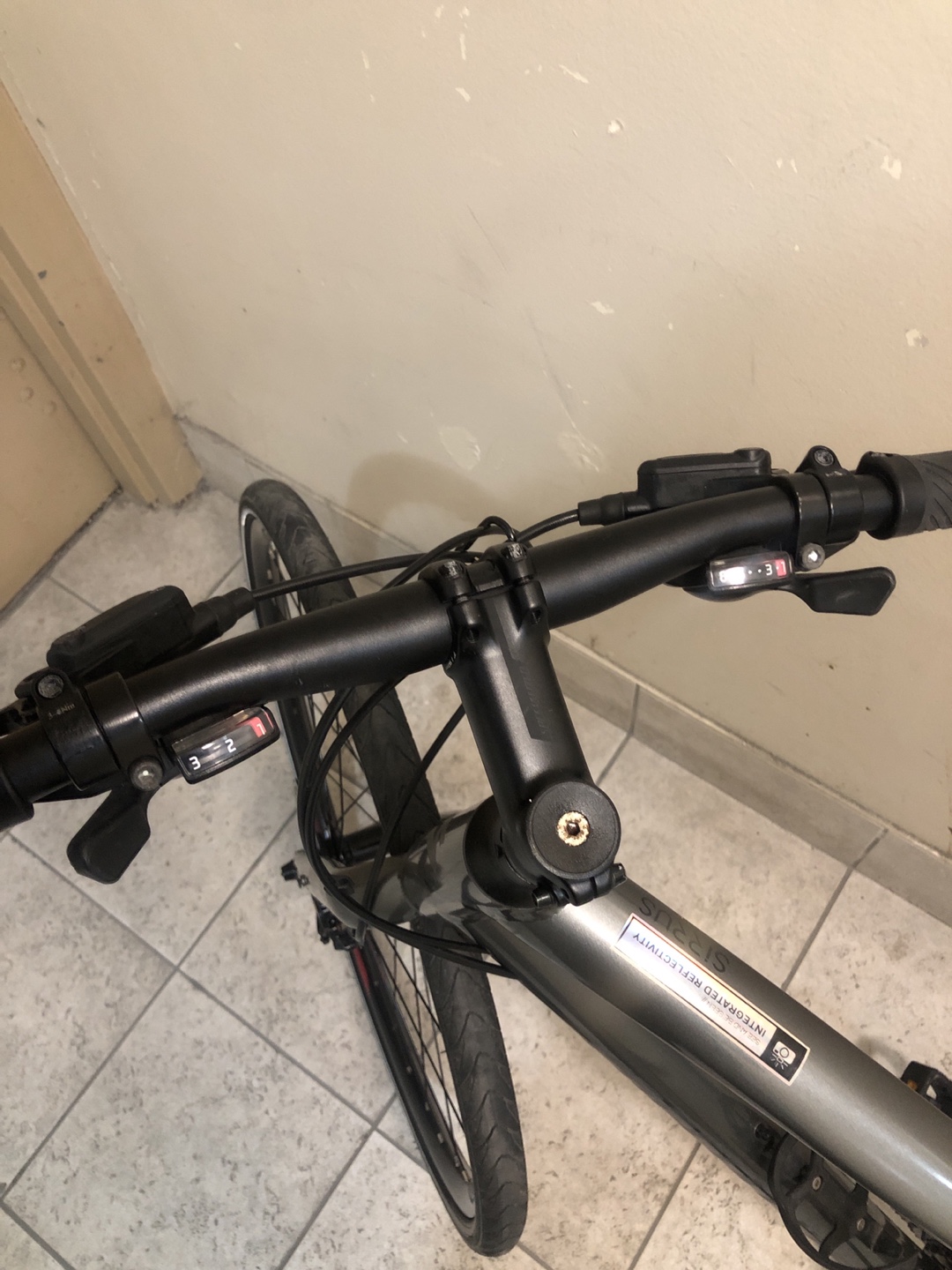 Specialized Sirrus X 2.0 Hybrid Bike - photo 3