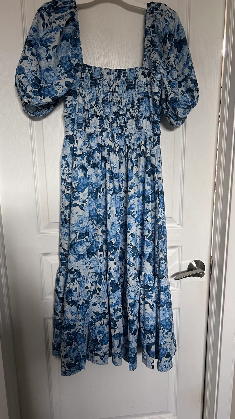 Abercrombie & Fitch Blue Floral Midi Dress thumbnail