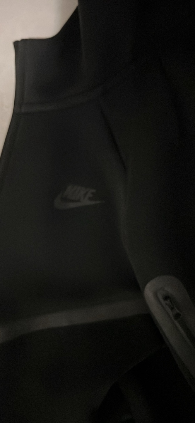 Nike Tech Fleece Hoodie - Size XL - photo 5