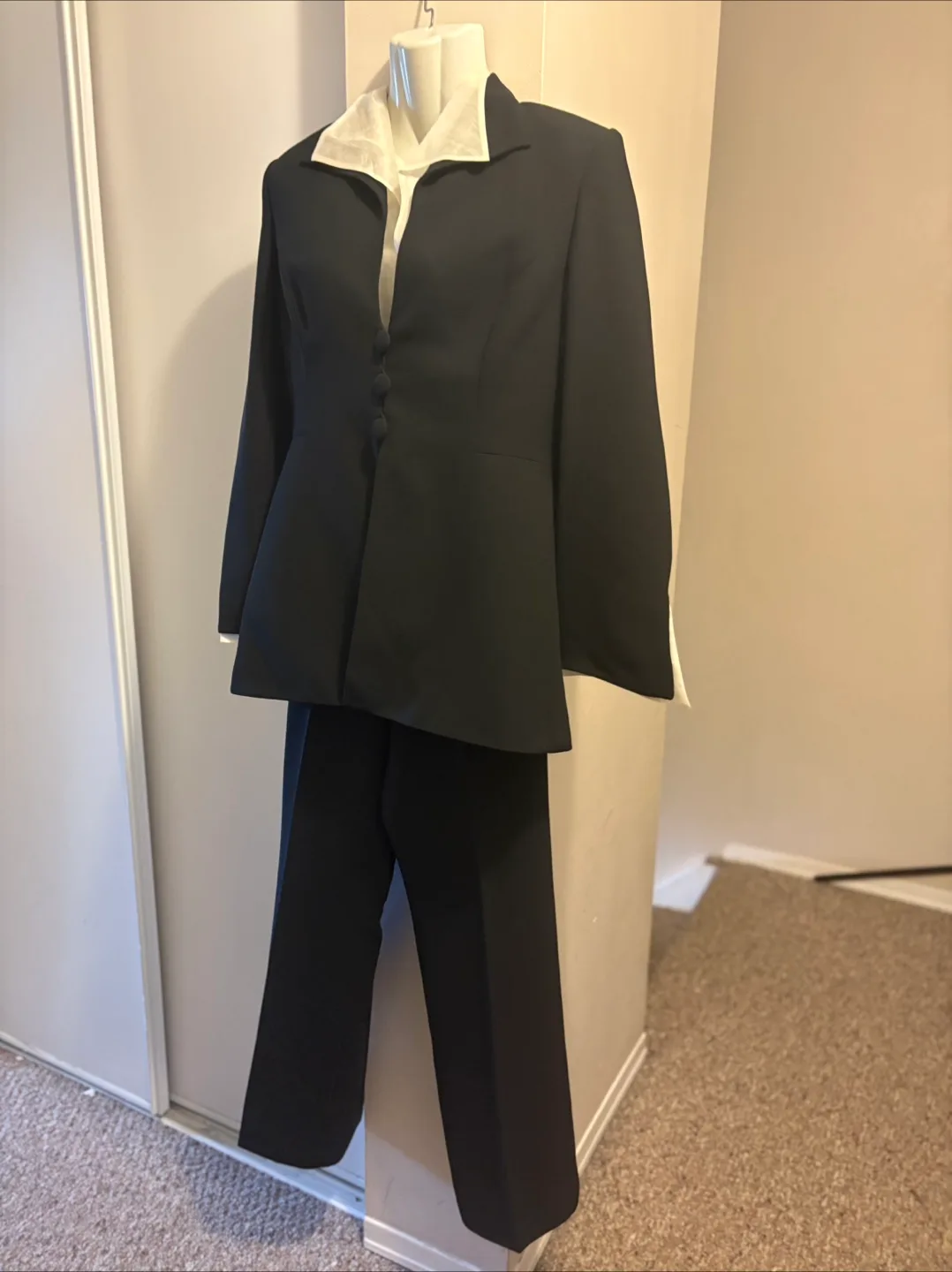 Women's Black Pant Suit thumbnail