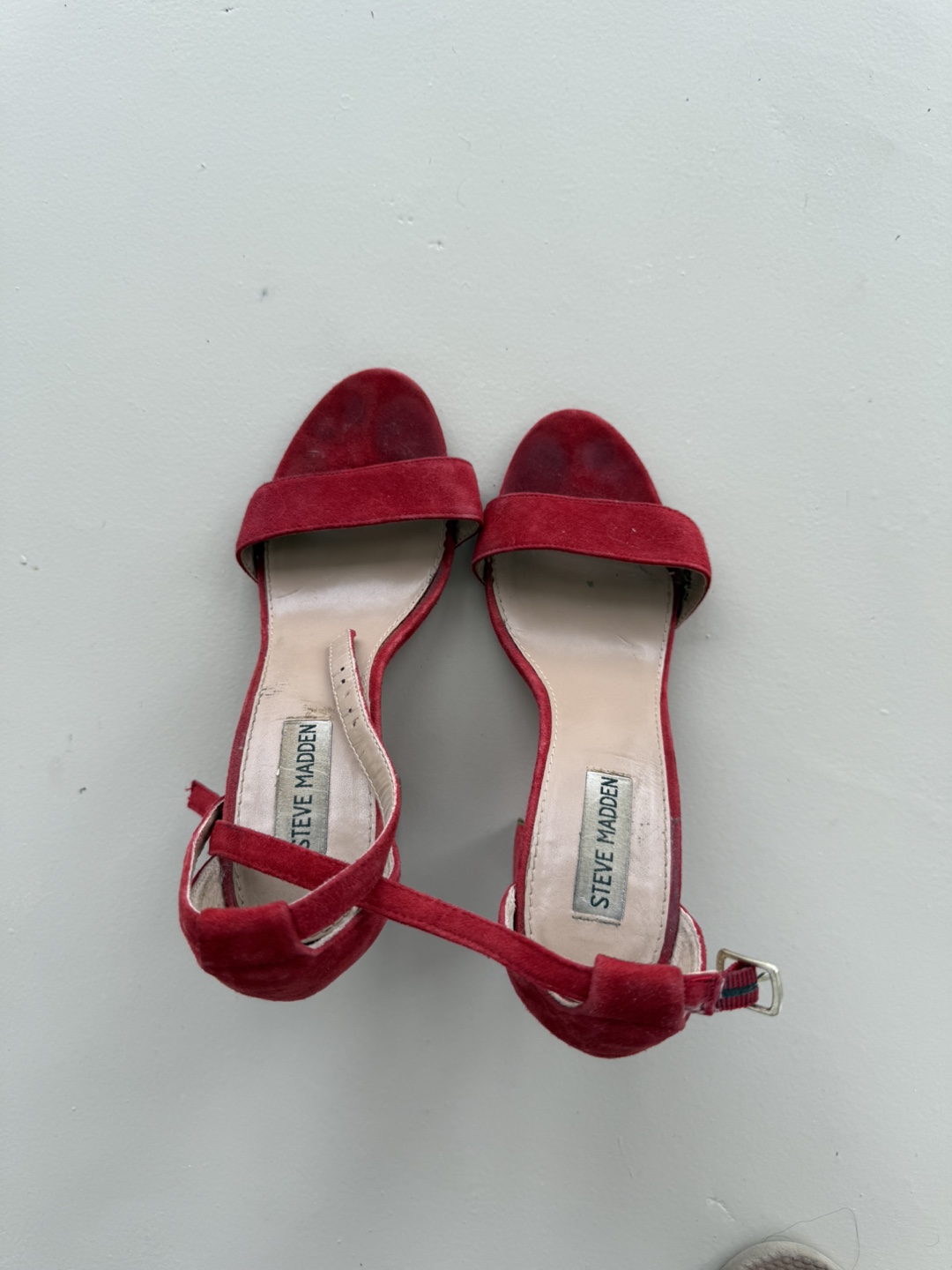 🛍️Steve Madden Red Suede Heels - Size 7 - photo 3