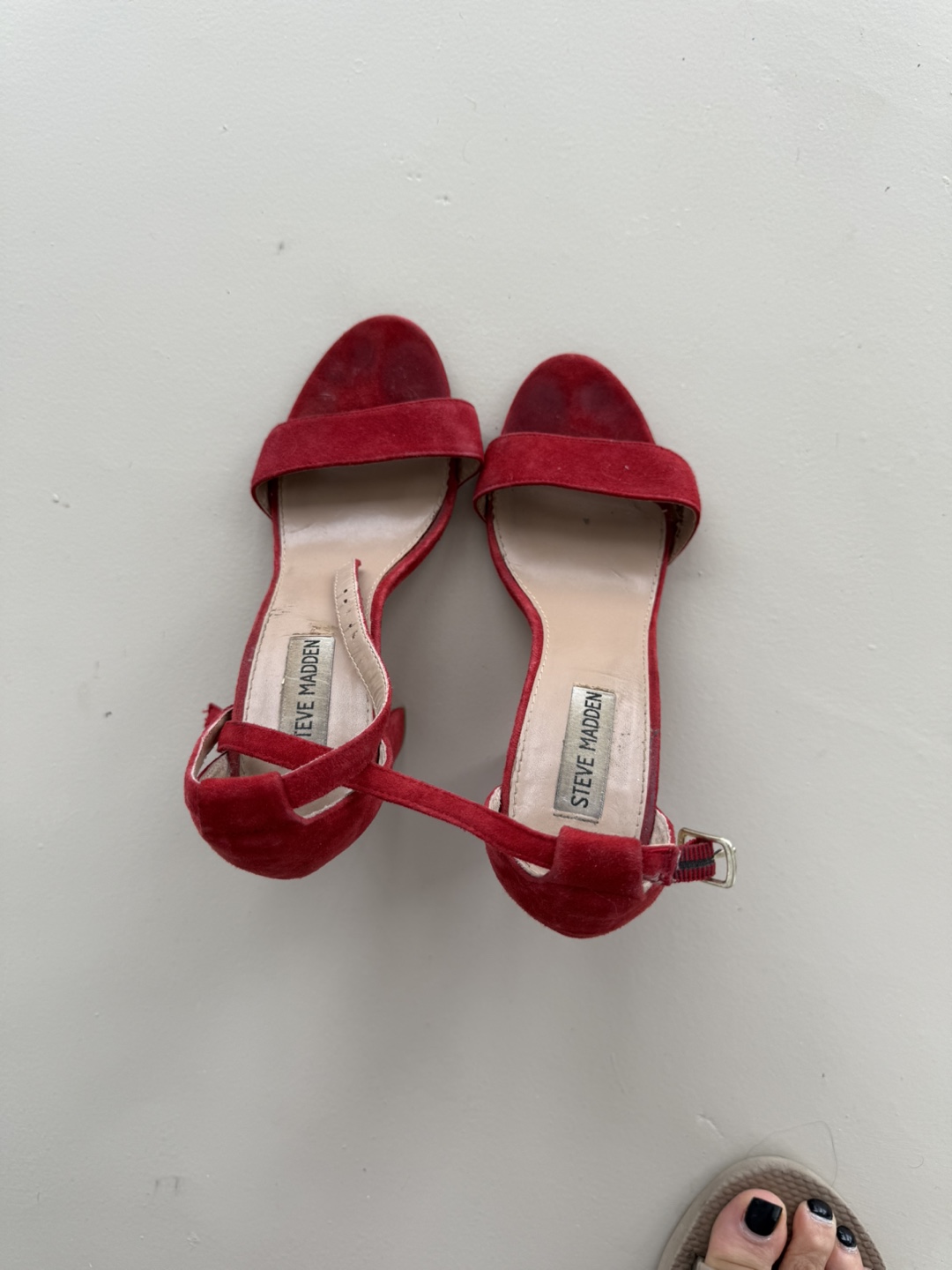 🛍️Steve Madden Red Suede Heels - Size 7 - photo 2