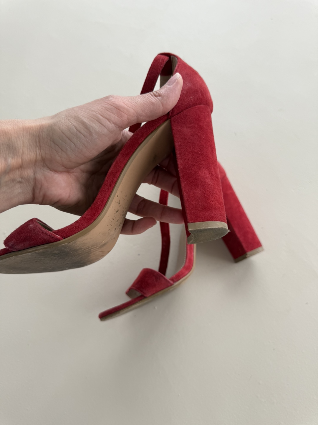 🛍️Steve Madden Red Suede Heels - Size 7