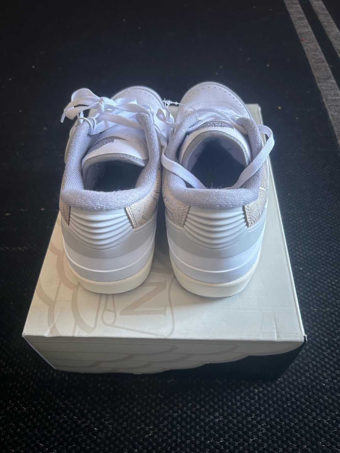 Air Jordan 2 Retro Low Og - photo 3