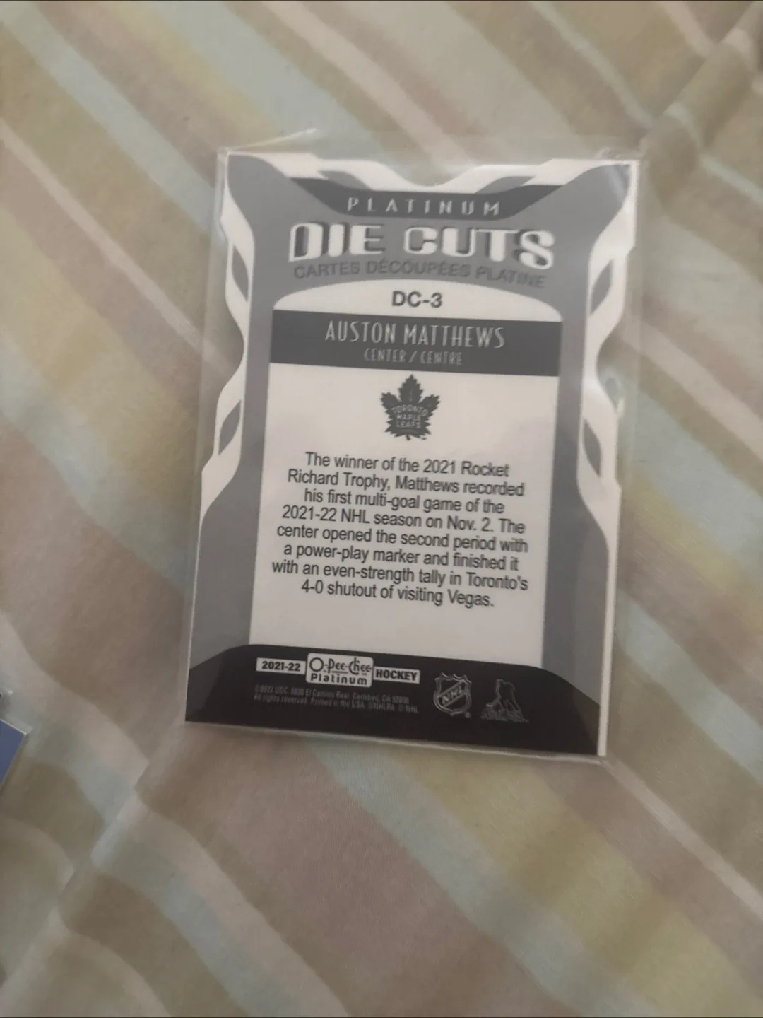 2021-22 O-Pee-Chee Platinum Die Cuts Auston Matthews Hockey Card image indicator(2)