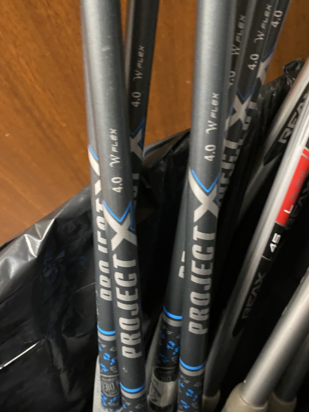 TaylorMade AeroBurner & Callaway XR 360 CupIrons Set - photo 5