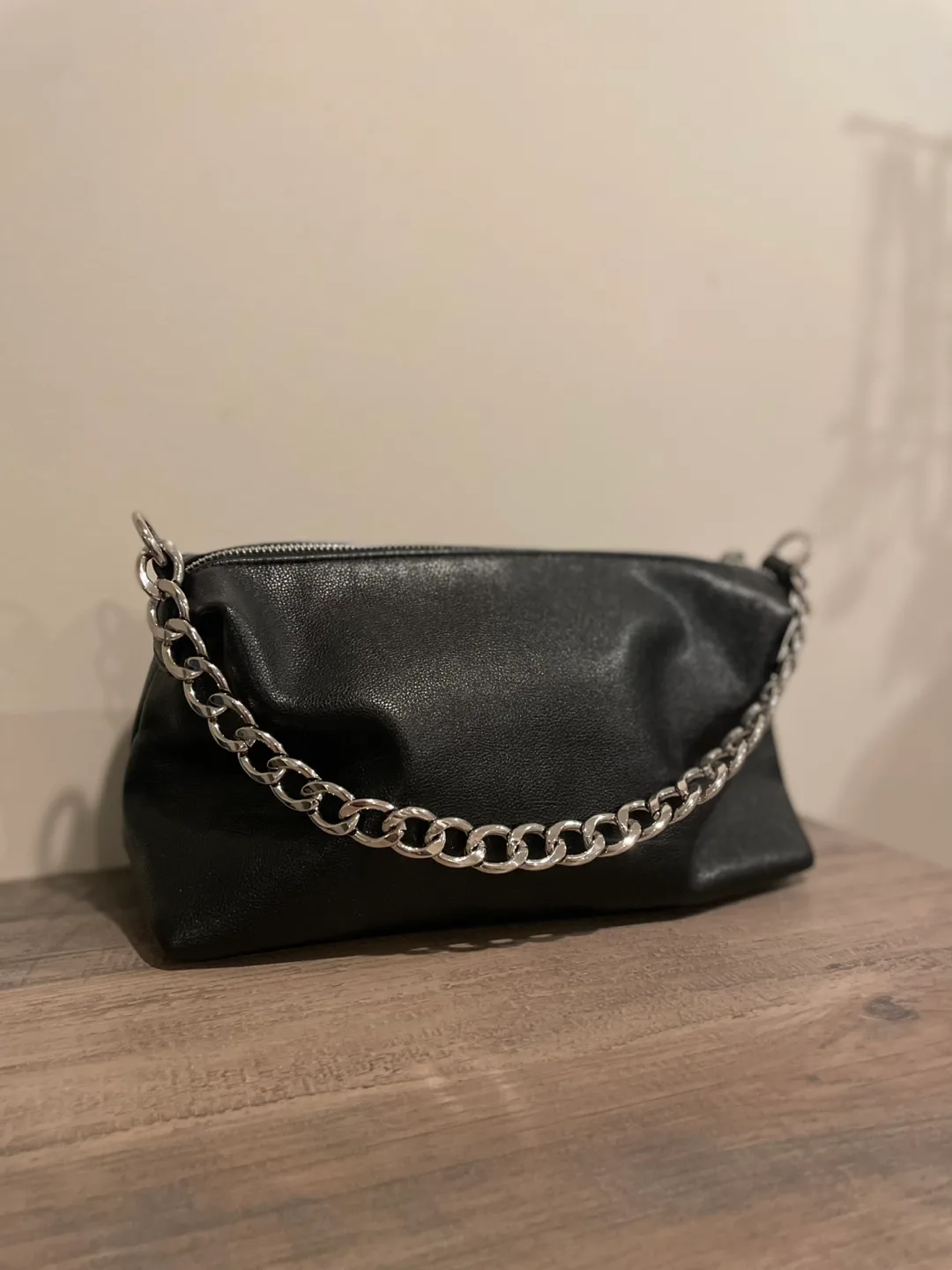 Black Chain Bag thumbnail