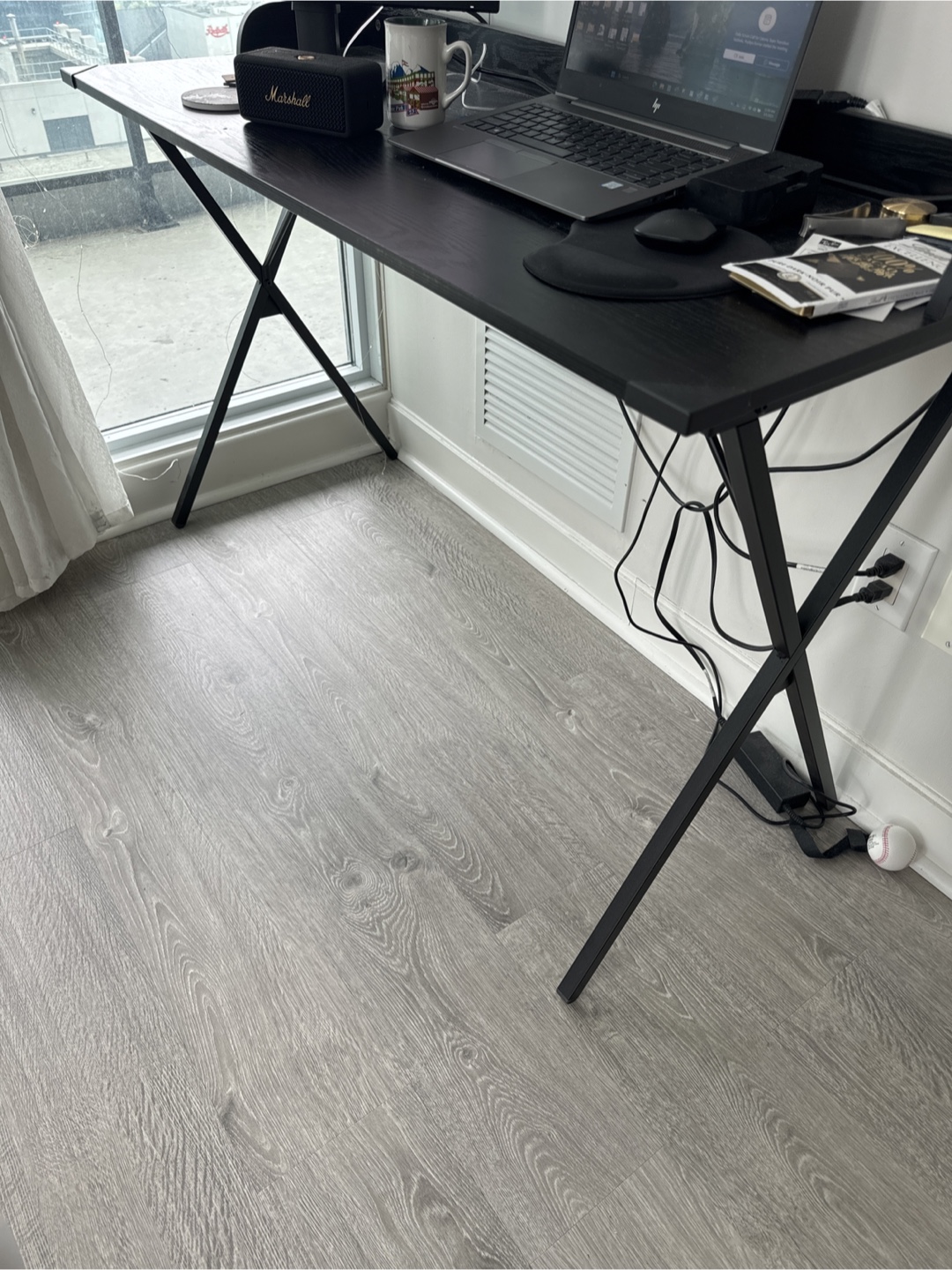 Final final - Black Computer Desk with X-shaped Legs