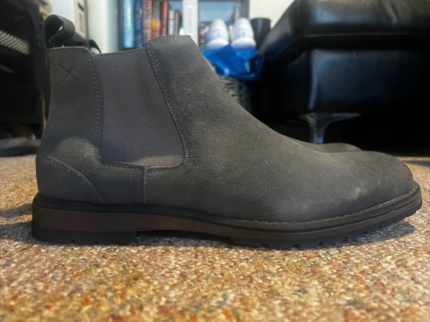 Men's Denver Hayes Suede Chelsea Boots image indicator(2)