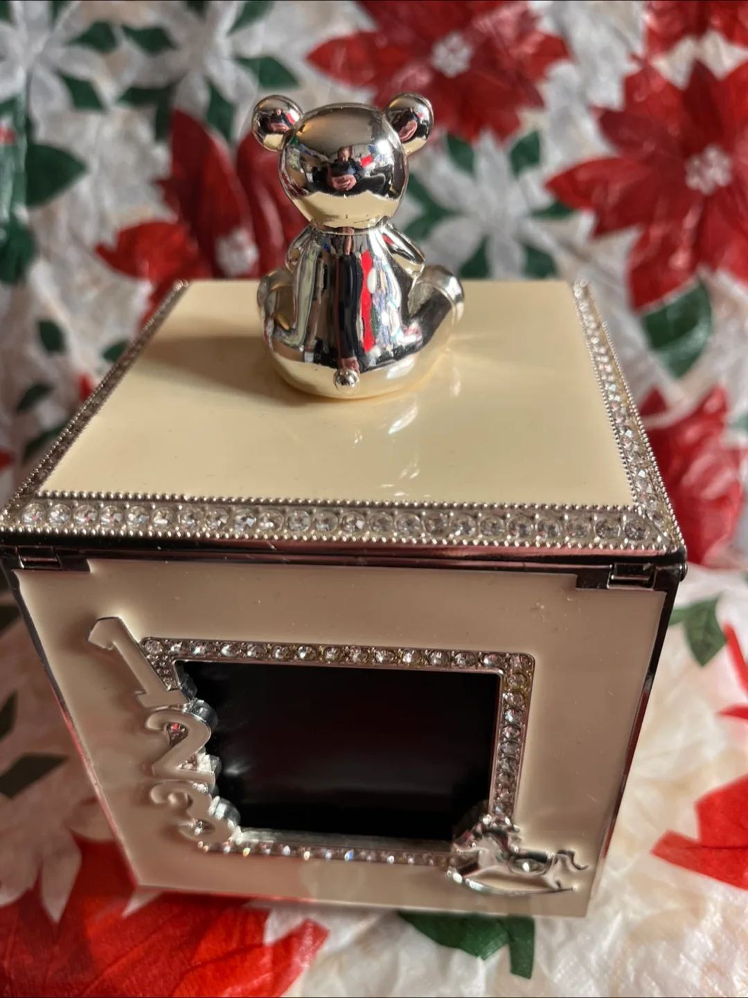 Baby's First Year Musical KEEPSAKE BOX image indicator(4)