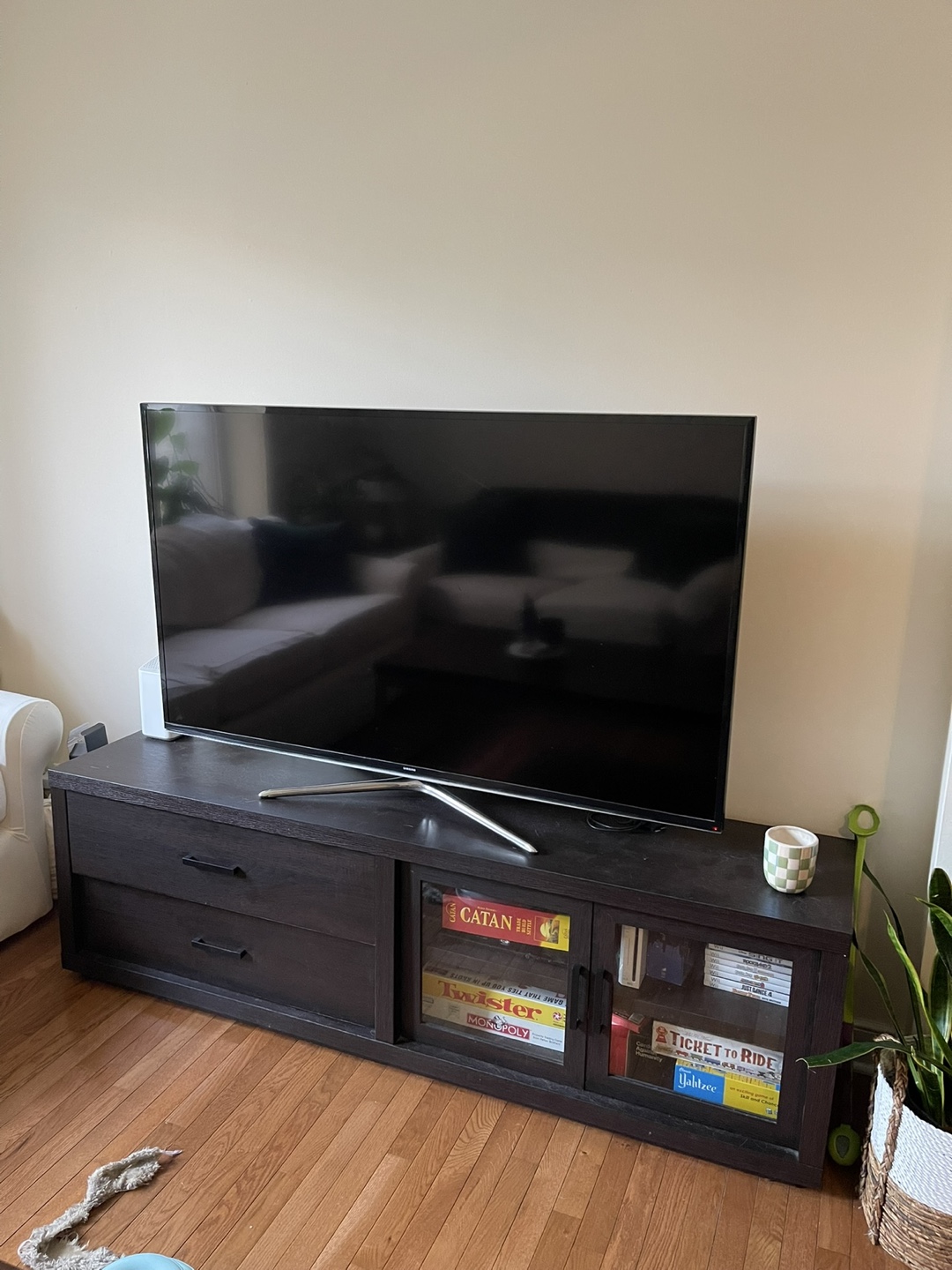 Samsung TV 55 inch