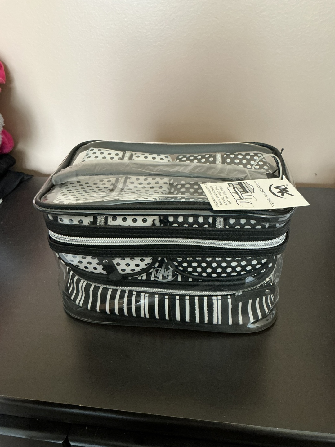 New Zak Designs 4-Piece Travel Cosmetic Bag Set