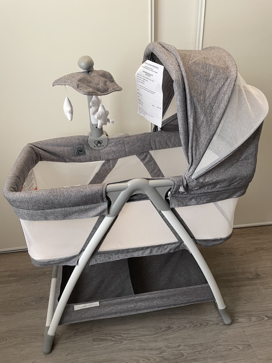 Baby Bassinet with Mobile and Storage