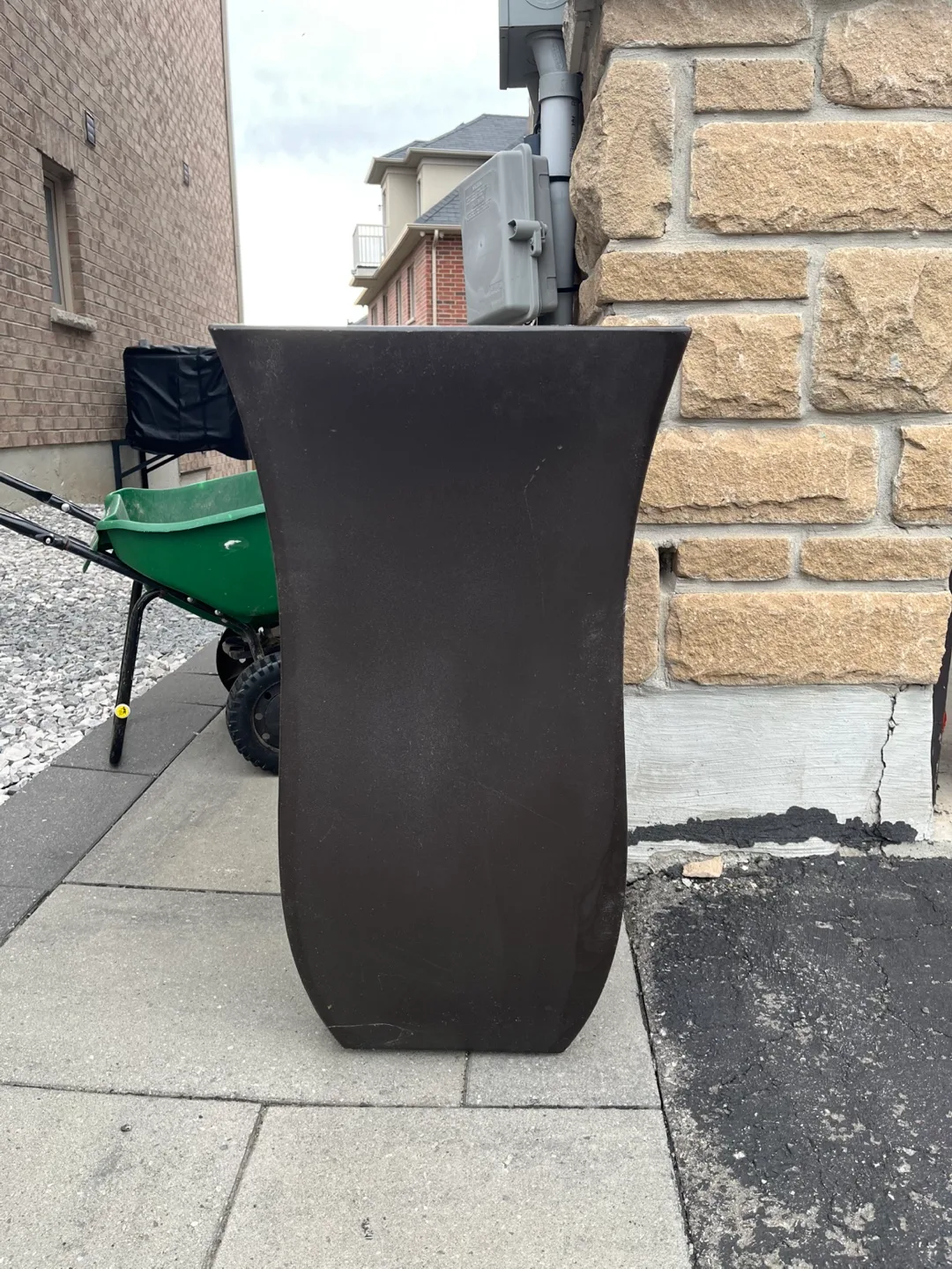 Large Dark Brown Planter thumbnail