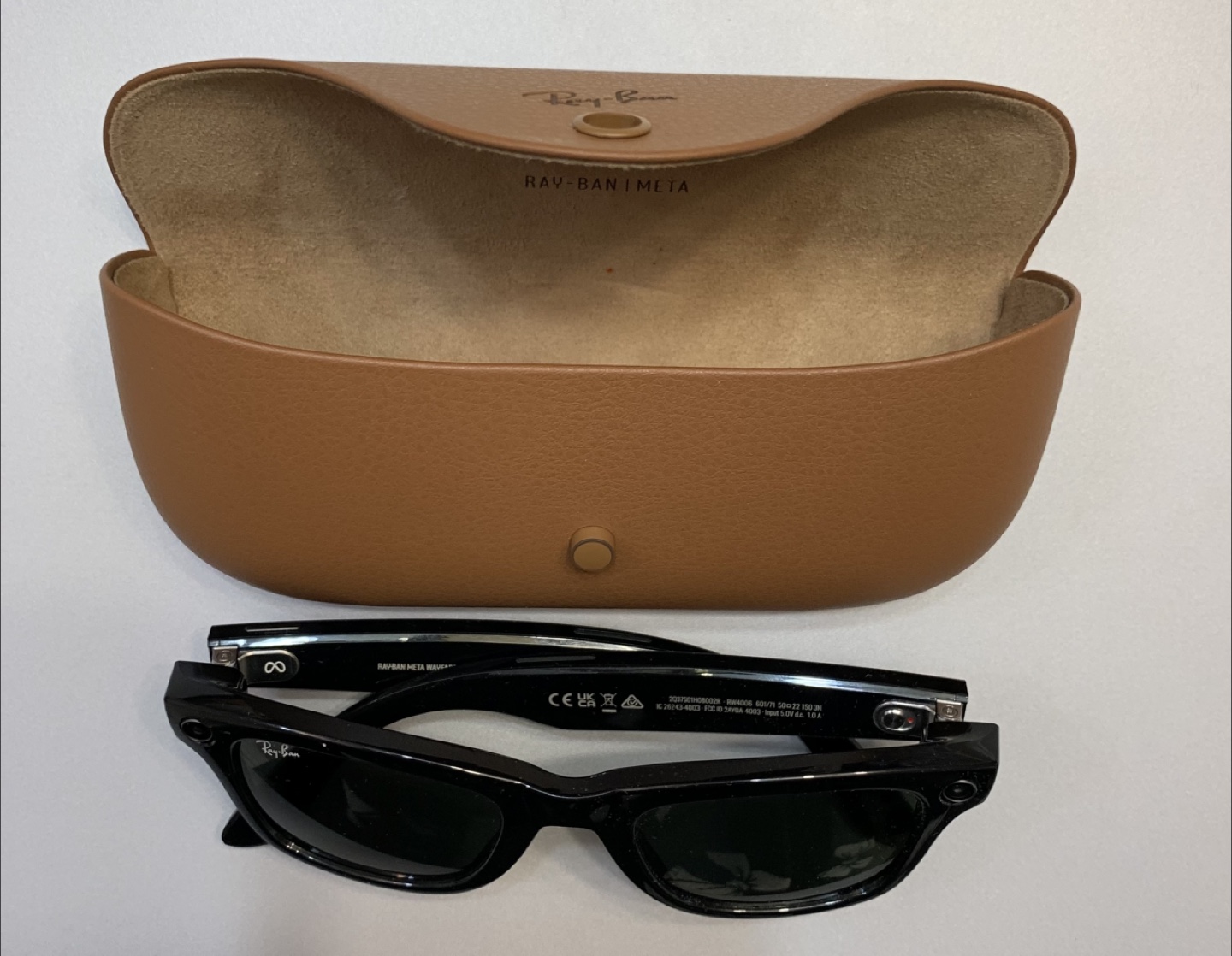 Ray-Ban Meta Smart Glasses Wayfarer - Generation 1, Black - photo 4