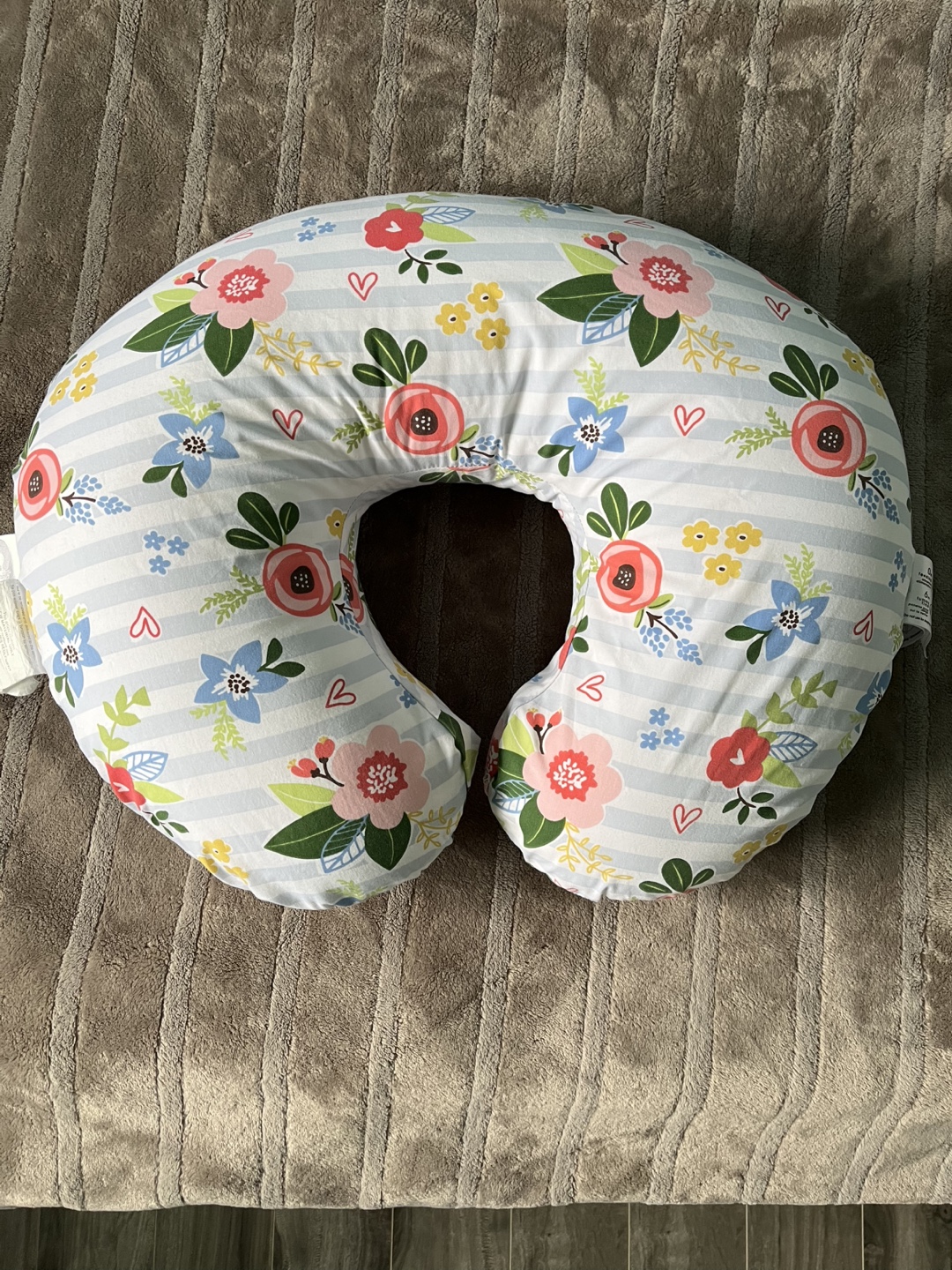 Boppy Nursing Pillow - Floral Print - photo 2