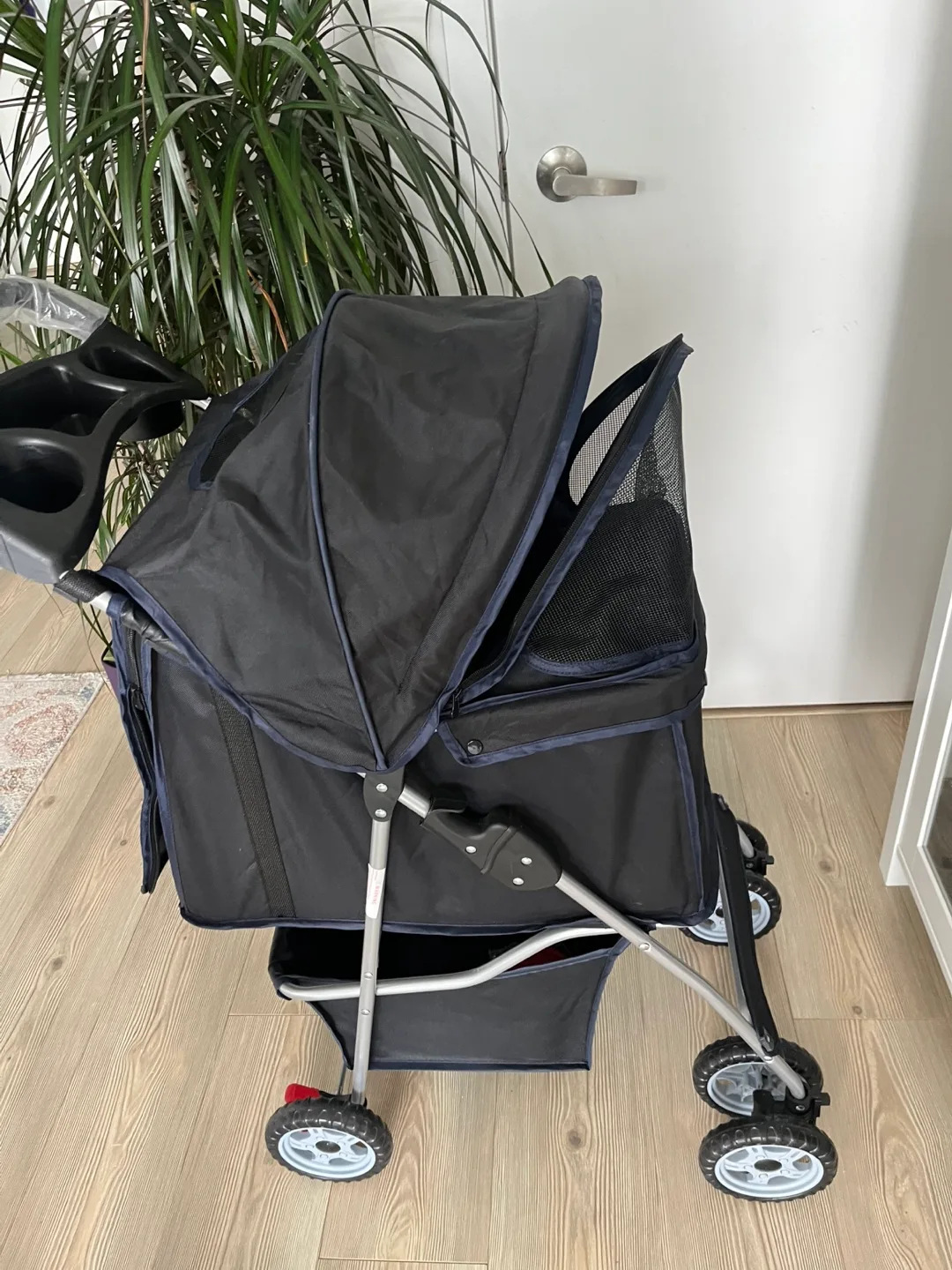 Pet stroller / carrier (cat, dog) image indicator(2)