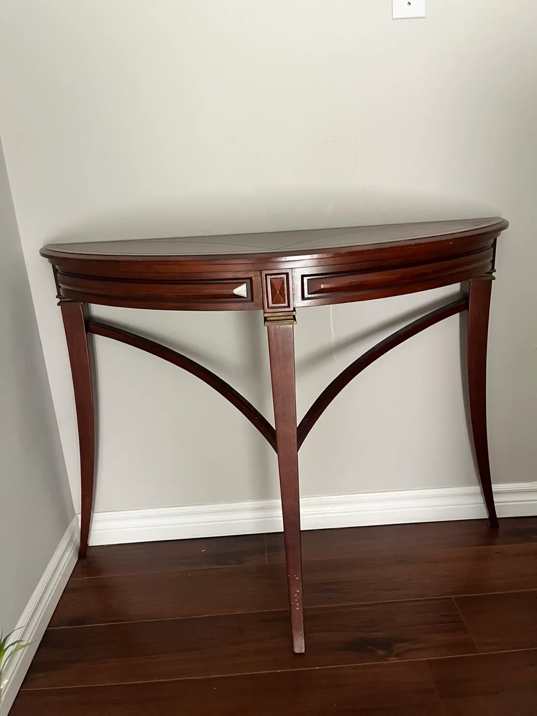 Elegant Half-Round Console Table thumbnail